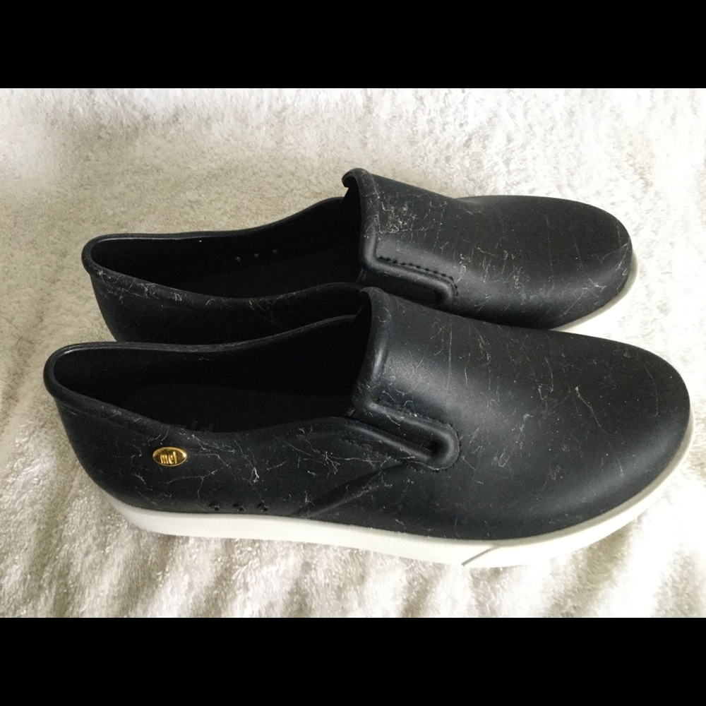 Mel dreamed by Melissa Women’s Marbalized size 37